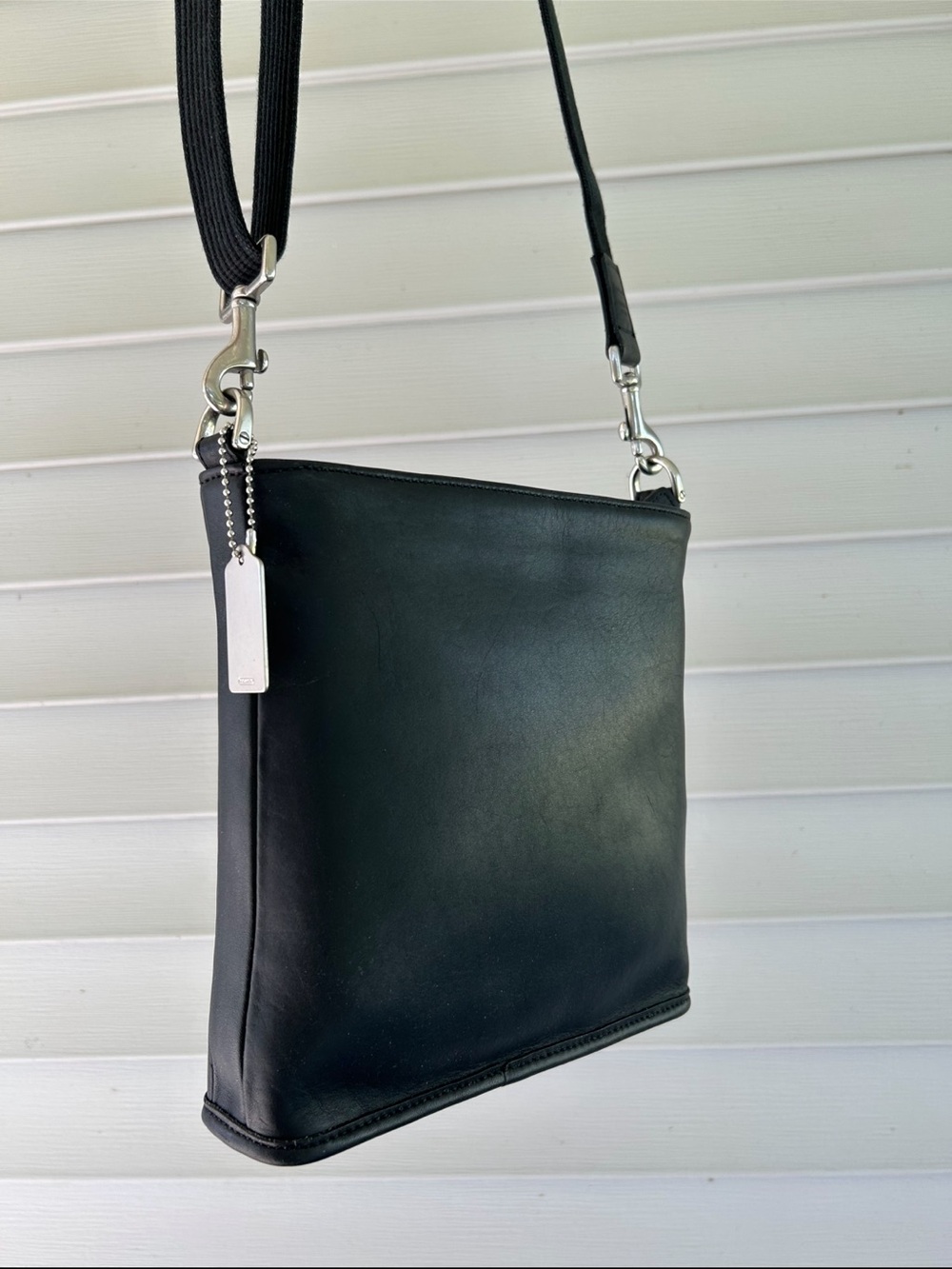 Vintage Coach Purse 90s Black Leather Crossbody Excellent style 3453